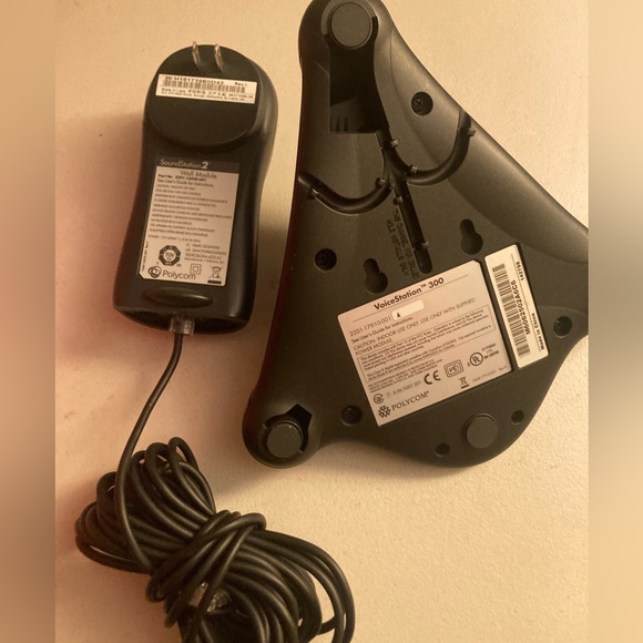 Polycom Voicestation 300 Analog Conference Phone with wall mount. Like new! - Picture 4 of 8